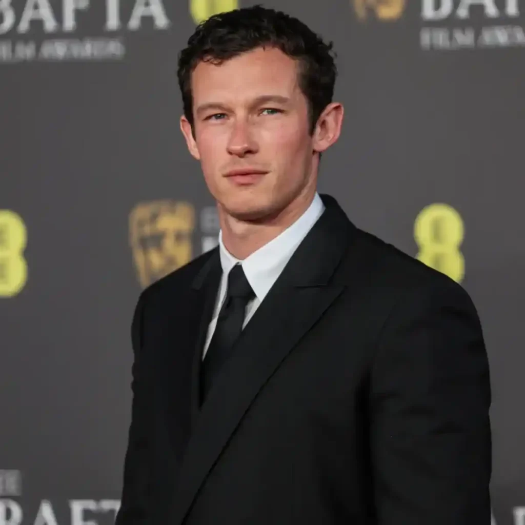 Callum Turner Fantastic Beasts The Crimes of Grindelwald_